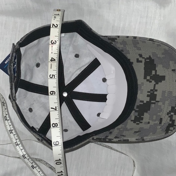 Doordash Baseball Hat Men's Gray Black Digital Camo Strapback Cap America i2015 - Picture 8 of 9